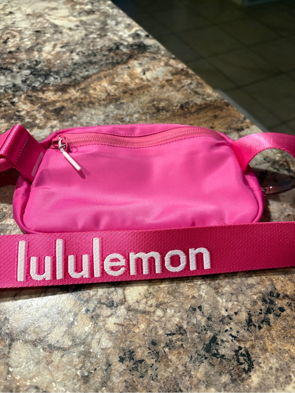 lululemon athletica Hot Pink Crossbody Belt Bag - Picture 2 of 3